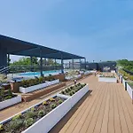 - Seaside Garden 公寓